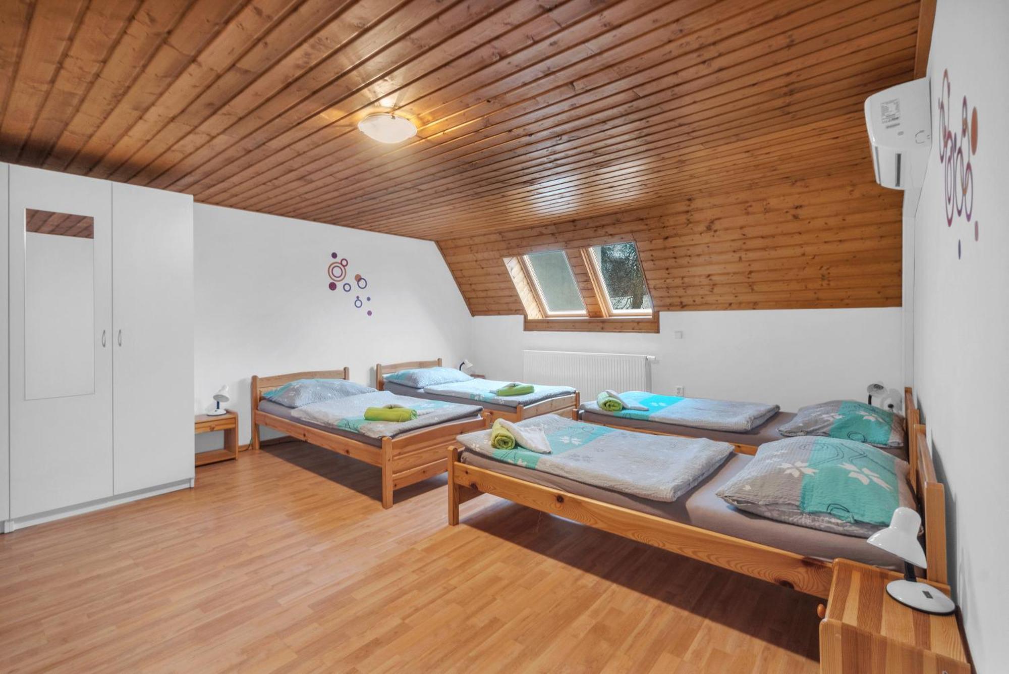 Ubytovani Nad Bisonem Hlinsko Luaran gambar